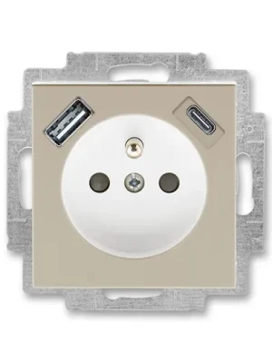 Kup Teď ABB LEVIT 5569H-A32357 18 MACCHIATO/BÍLÁ Zásuvka jednonásobná s ochranným kolíkem a clonkami s integrovaným USB a USB-C nabíjením