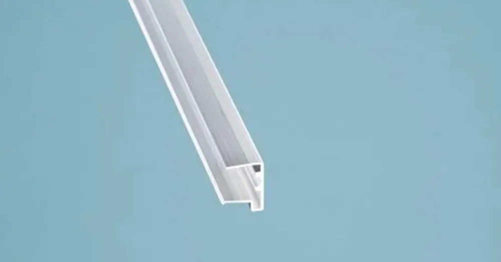 Značkový Gutta Guttaprofil ALU-U 16 mm 1200 mm bílá